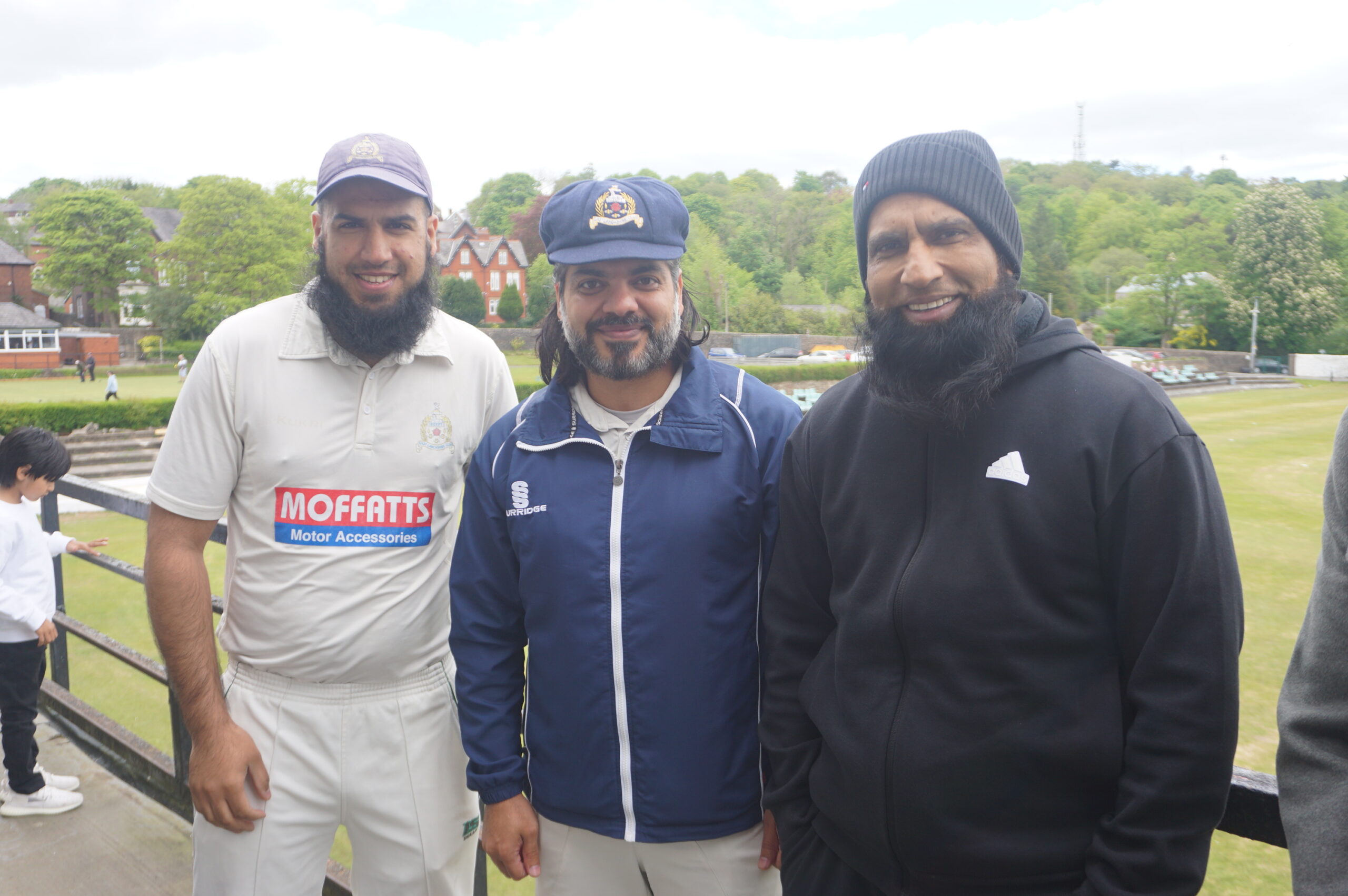 Club welcomes cricketing legend to Alexandra Meadows